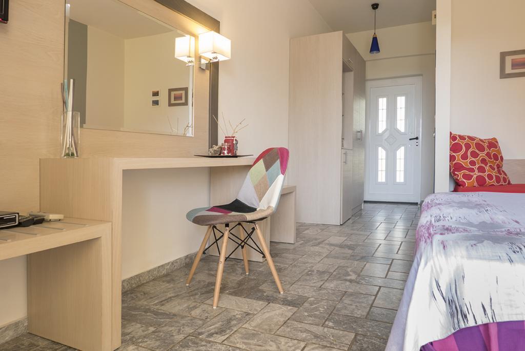 Apartamento Korakas Beach Rodakino Exterior foto